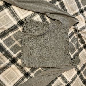 Long sleeve (NEVER WORN)